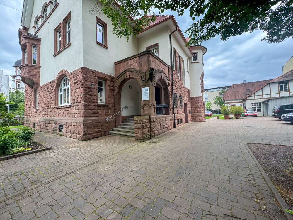 Thumbnail-Wohnung zum Mieten in Lahr 1.700,00 € 236 m²