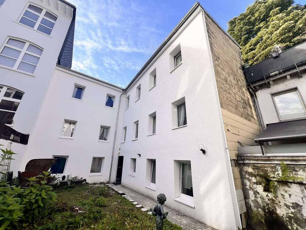 Thumbnail-Haus zum Kaufen in Wuppertal 399.000,00 € 210 m²