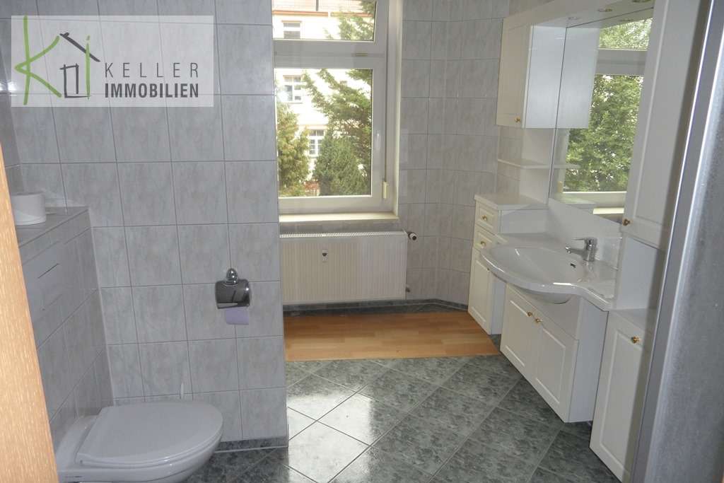 Thumbnail-Wohnung zum Mieten in Werdau 290,00 € 59 m²