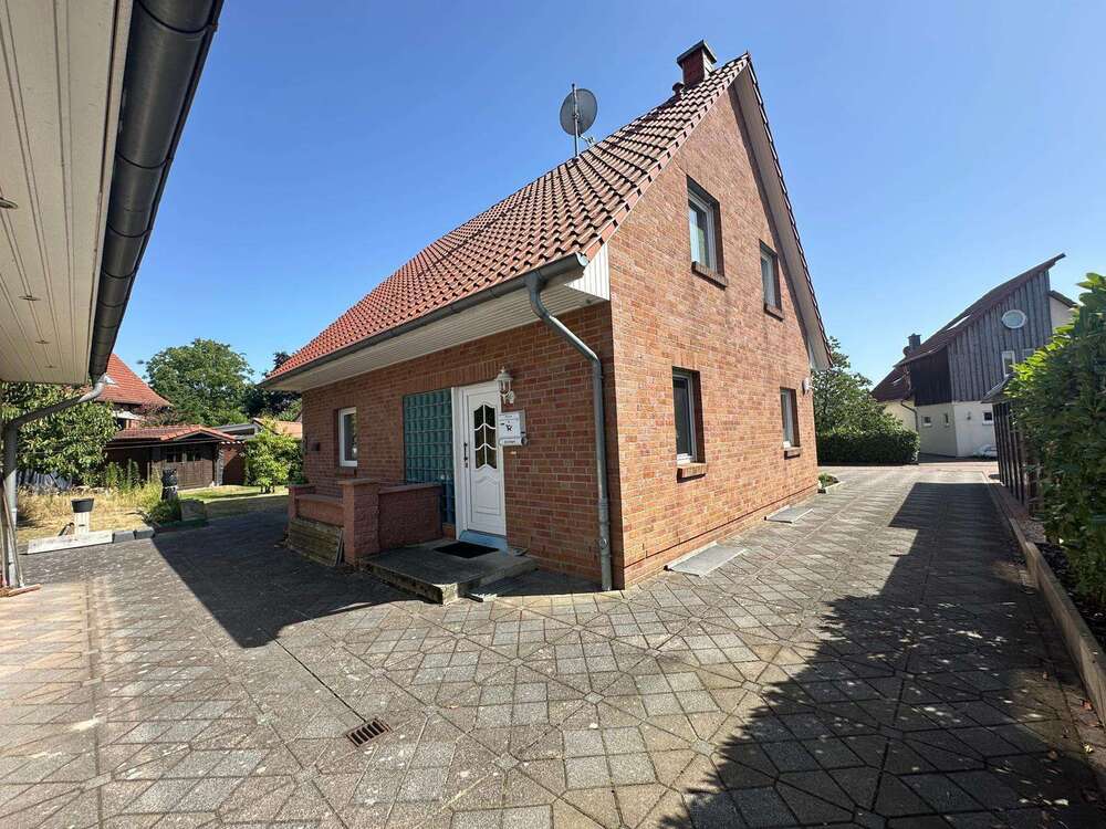 Thumbnail-Haus zum Kaufen in Seelze 549.900,00 € 137.28 m²