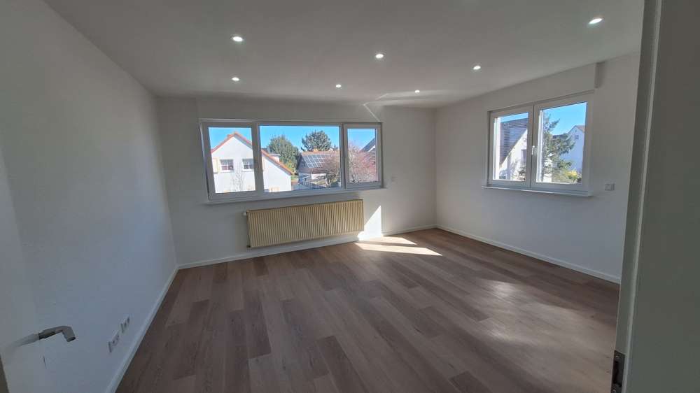 Thumbnail-Wohnung zum Mieten in Mannheim Waldhof 1.100,00 € 87.5 m²