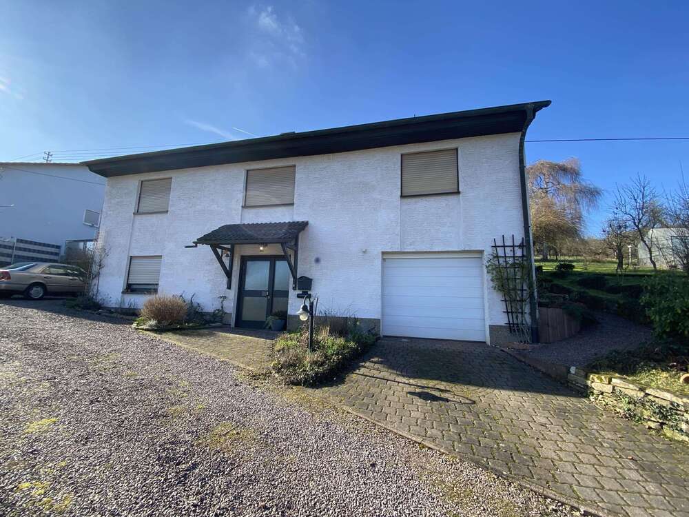 Thumbnail-Haus zum Kaufen in Rehlingen-Siersburg 319.000,00 € 97 m²