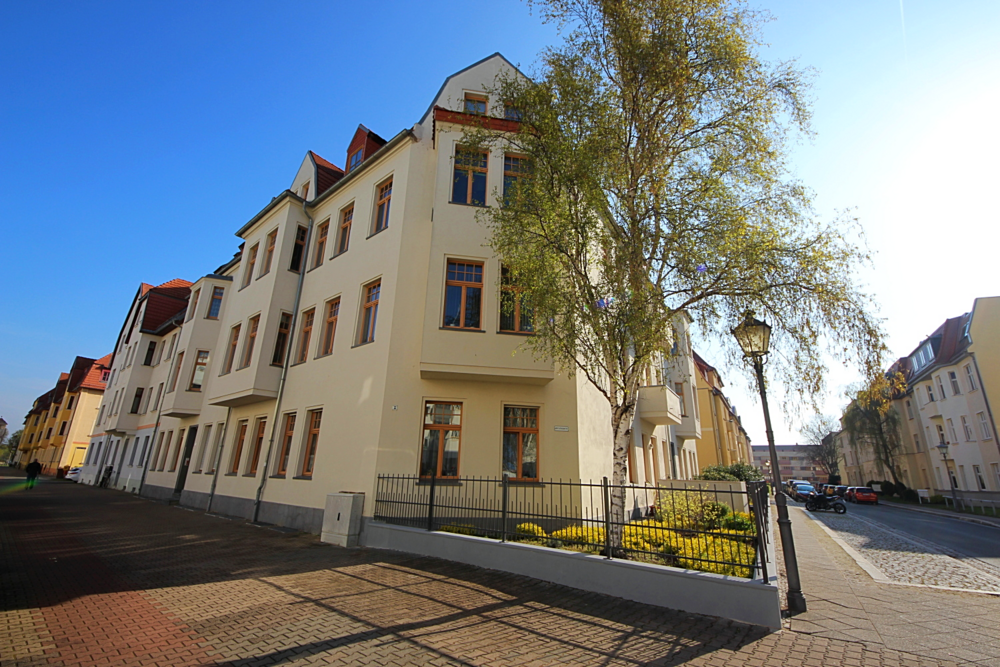 Thumbnail-Wohnung zum Mieten in Magdeburg 1.350,00 € 150 m²