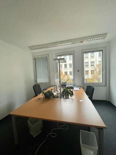 Thumbnail-Büro in Köln 700,00 € 36 m²