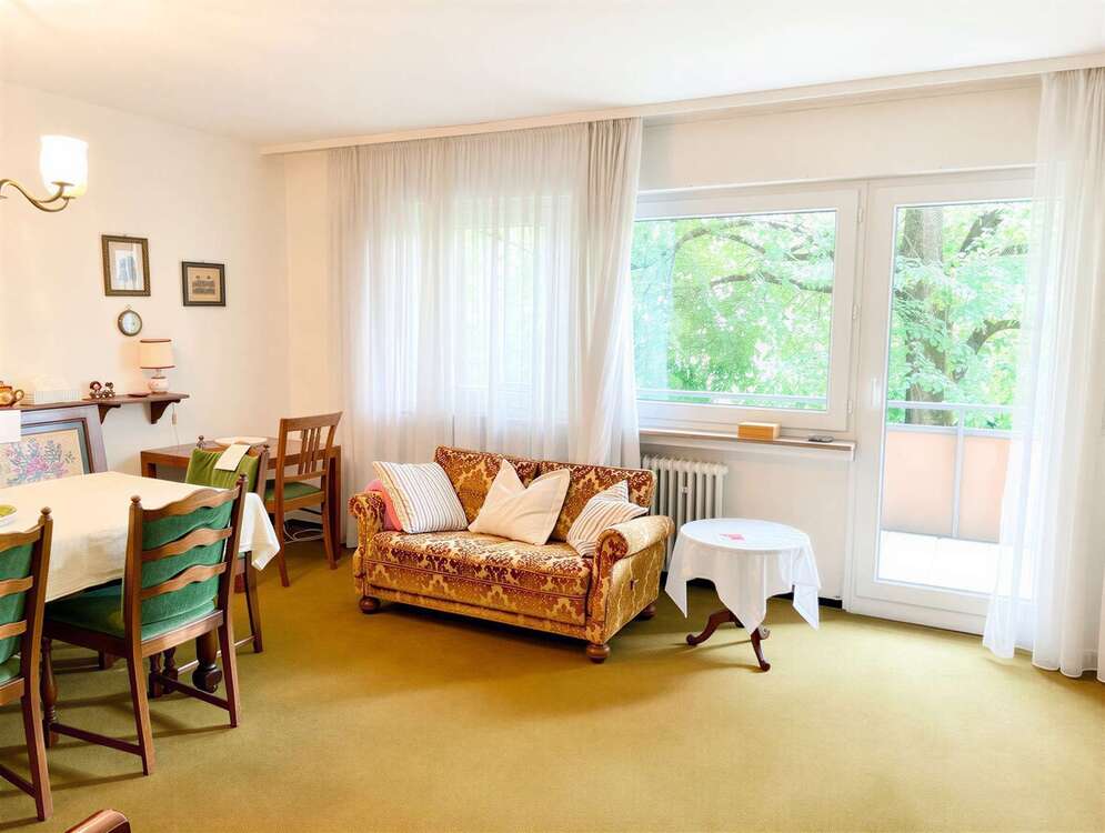 Thumbnail-Wohnung zum Kaufen in Baden-Baden 220.000,00 € 79.81 m²