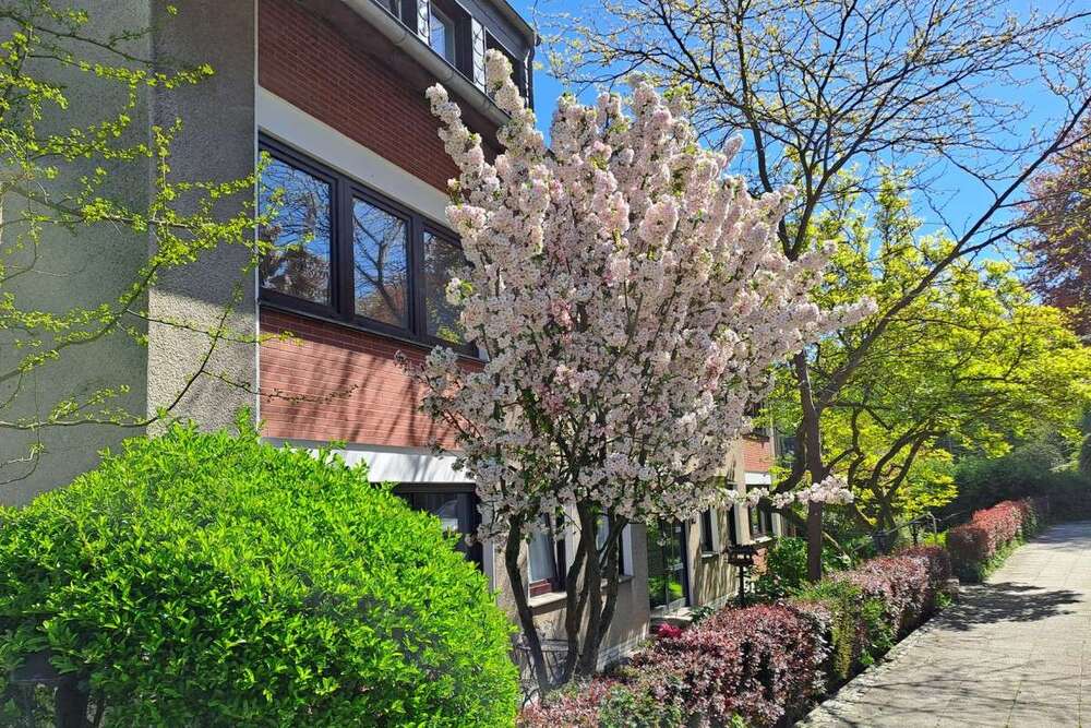 Thumbnail-Wohnung zum Kaufen in Essen 198.000,00 € 67 m²