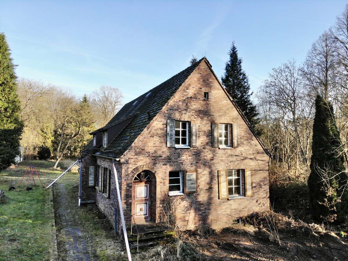 Thumbnail-Haus zum Kaufen in Gültz Seltz 700.000,00 € 1099.06 m²