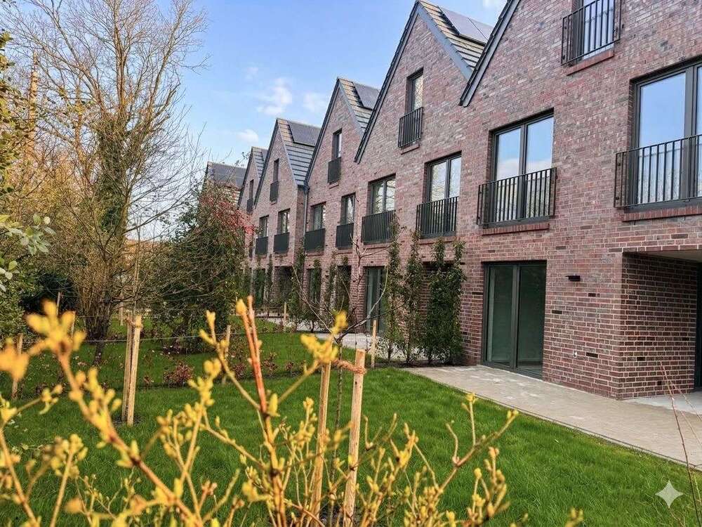 Thumbnail-Haus zum Mieten in Edewecht Friedrichsfehn 1.710,00 € 122 m²