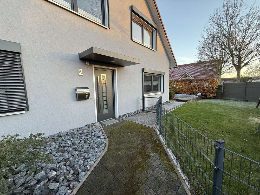 Thumbnail-Haus zum Kaufen in Hameln 379.000,00 € 169 m²