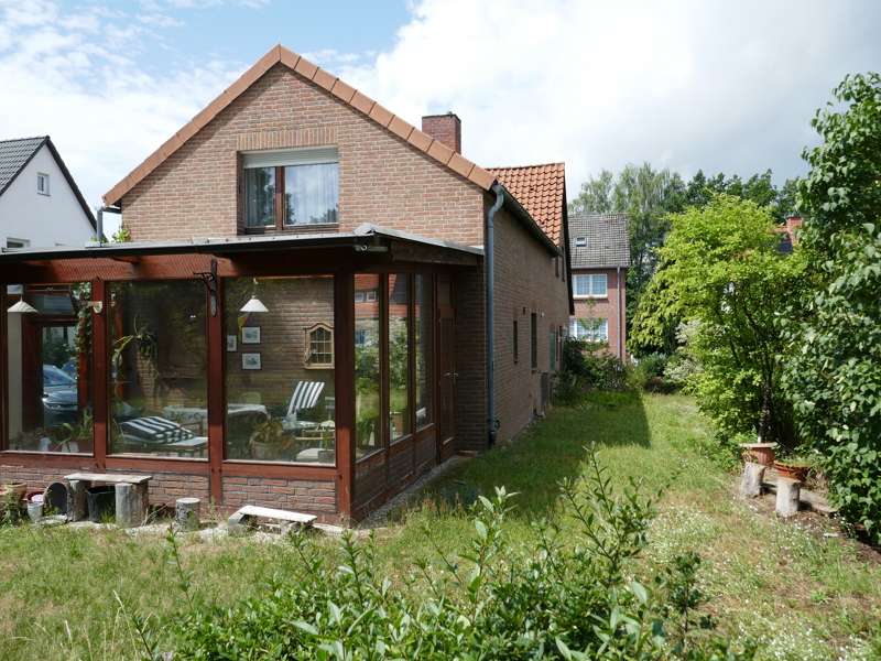 Thumbnail-Haus zum Kaufen in Gifhorn 390.000,00 € 204 m²