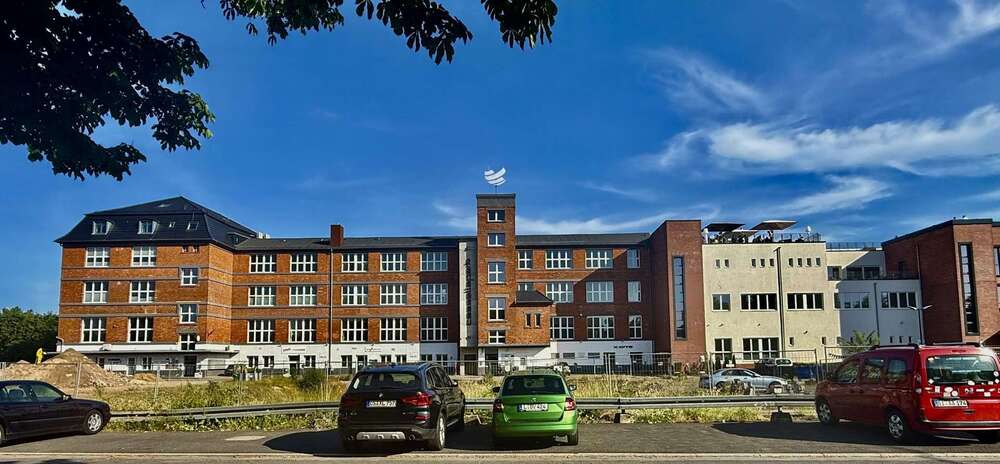 Thumbnail-Büro in Frankfurt (Main) - Fechenheim 890,00 € 77 m²