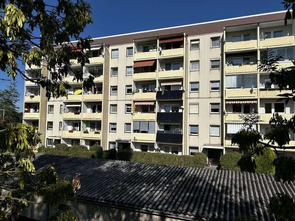 Thumbnail-Wohnung zum Kaufen in Mülsen OT Thurm 49.000,00 € 56.18 m²