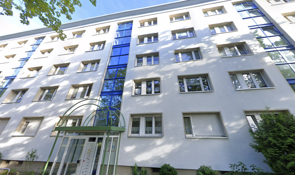 Thumbnail-Wohnung zum Kaufen in Halle (Saale) 99.000,00 € 47 m²