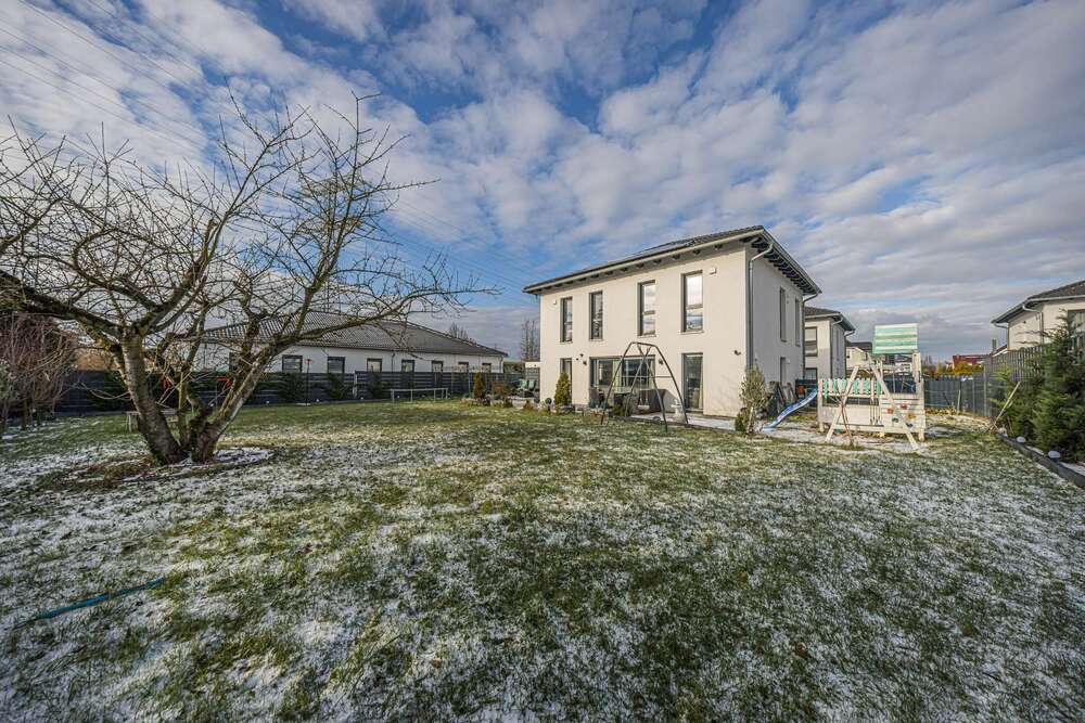 Thumbnail-Haus zum Kaufen in Taucha 995.000,00 € 160 m²