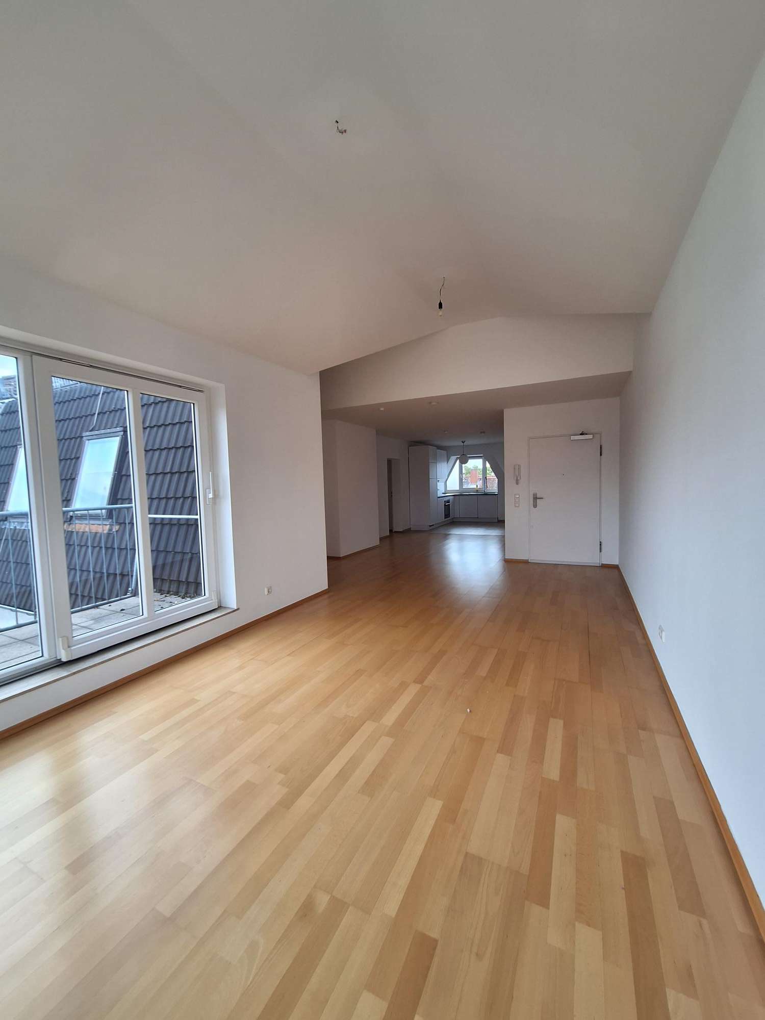 Thumbnail-Wohnung zum Mieten in Frankfurt 1.440,00 € 104 m²