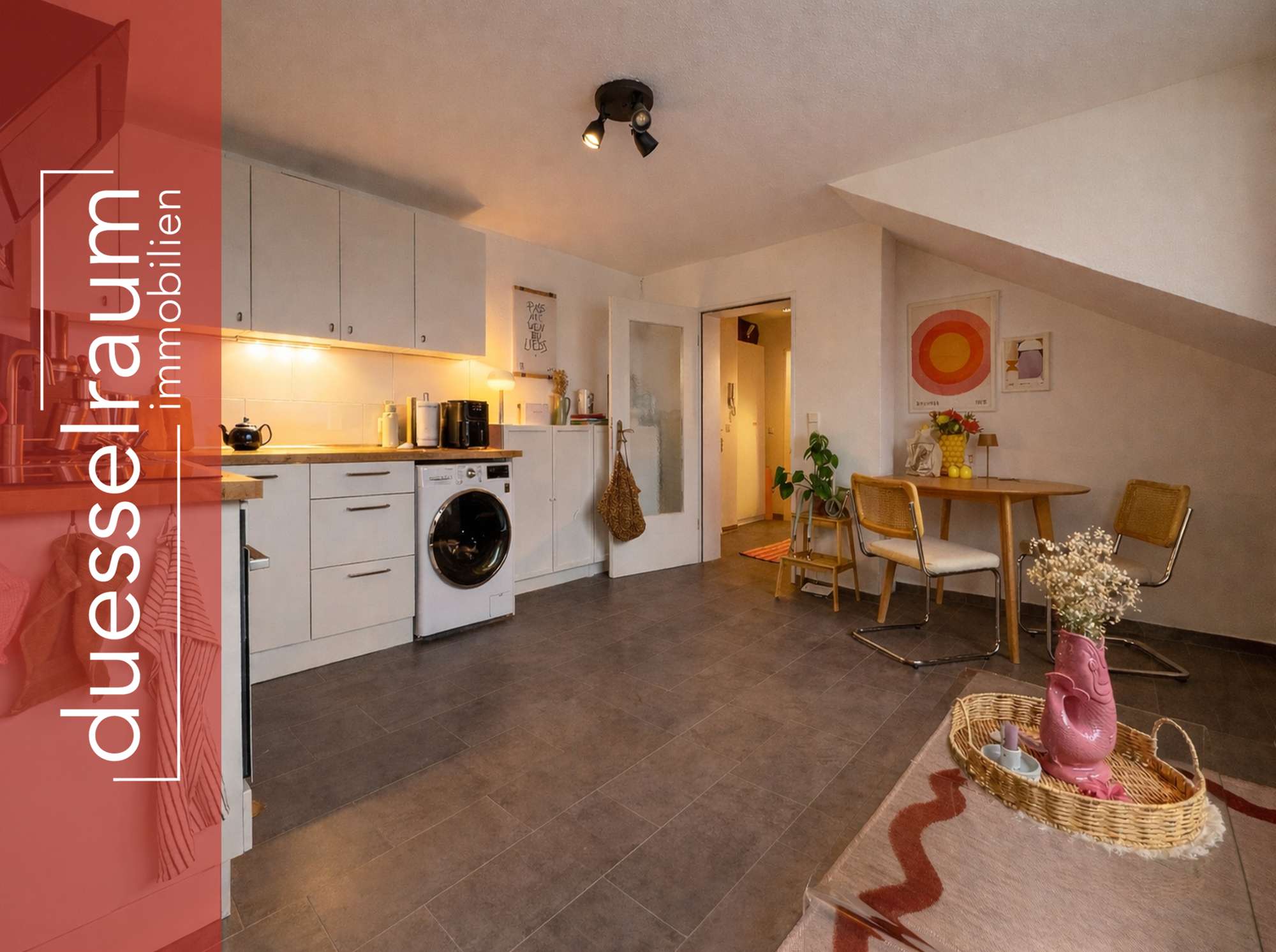 Thumbnail-Wohnung zum Kaufen in Düsseldorf 230.000,00 € 43.01 m²