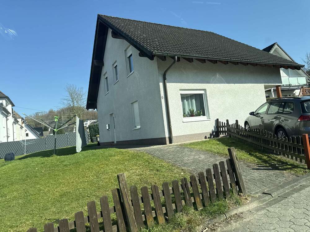 Thumbnail-Haus zum Kaufen in Lennestadt-Maumke 249.000,00 € 113 m²