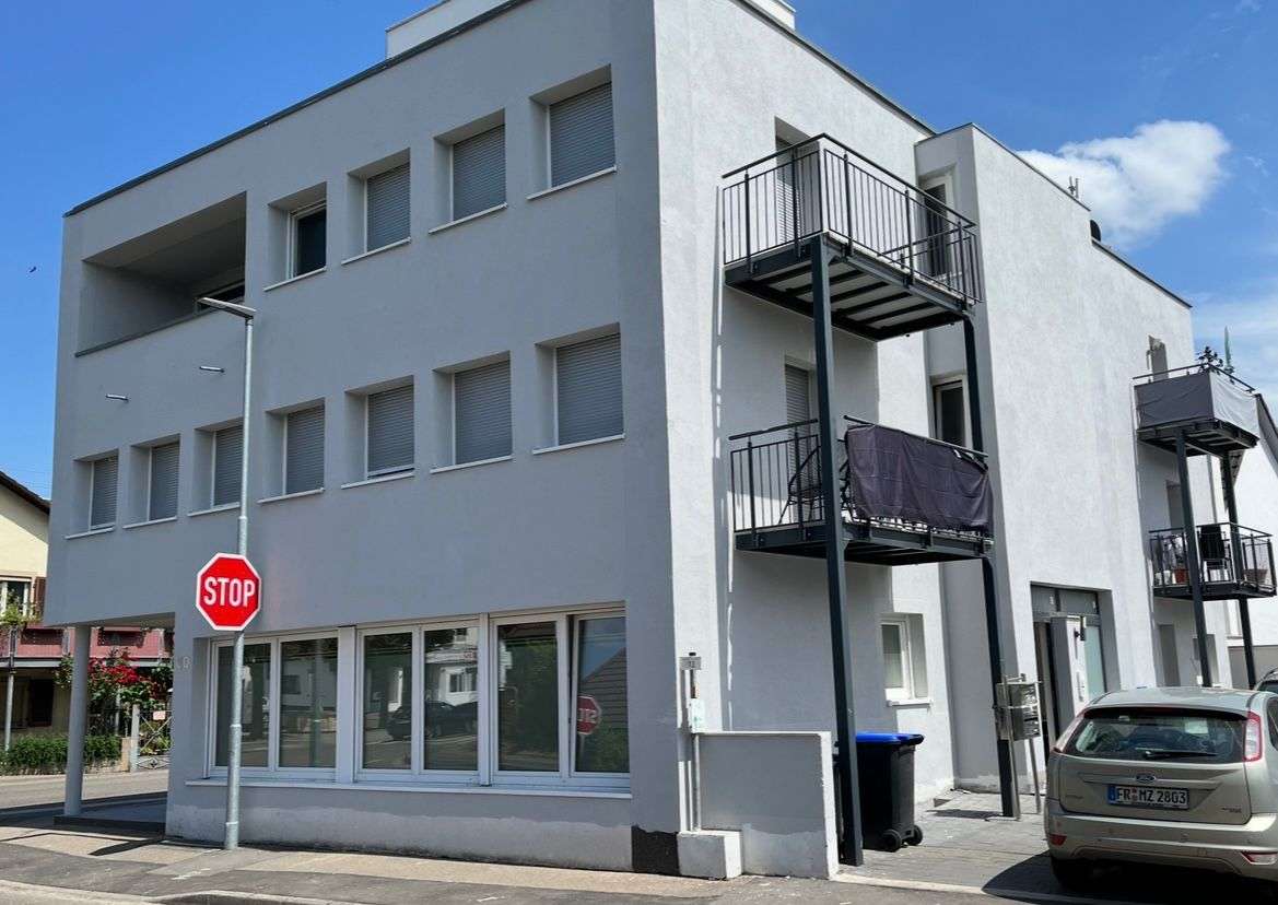 Thumbnail-Haus zum Kaufen in Eschbach 1.640.000,00 € 539 m²