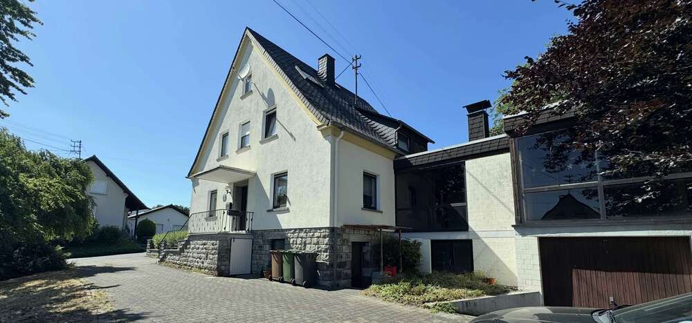 Thumbnail-Haus zum Kaufen in Wahlrod 229.000,00 € 141 m²