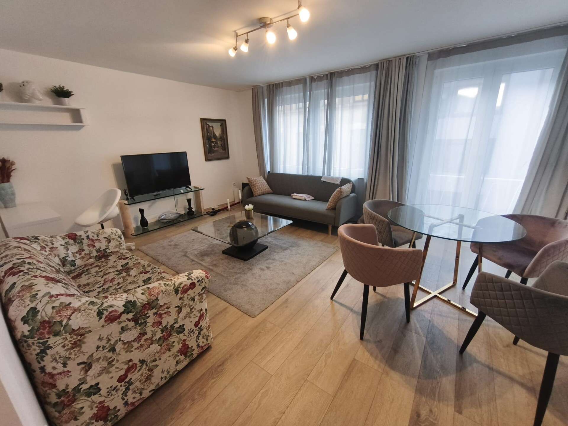 Thumbnail-Wohnung zum Mieten in Köln Altstadt-Nord 1.600,00 € 70 m²