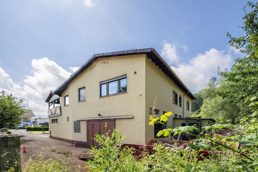 Thumbnail-Haus zum Kaufen in Staufenberg 289.000,00 € 169 m²