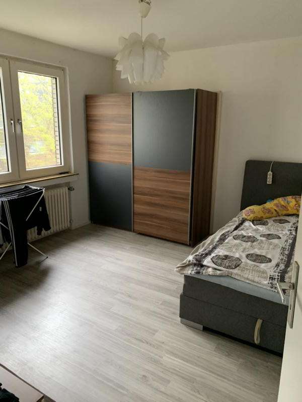 Thumbnail-Wohnung zum Mieten in Duisburg 341,00 € 48.1 m²