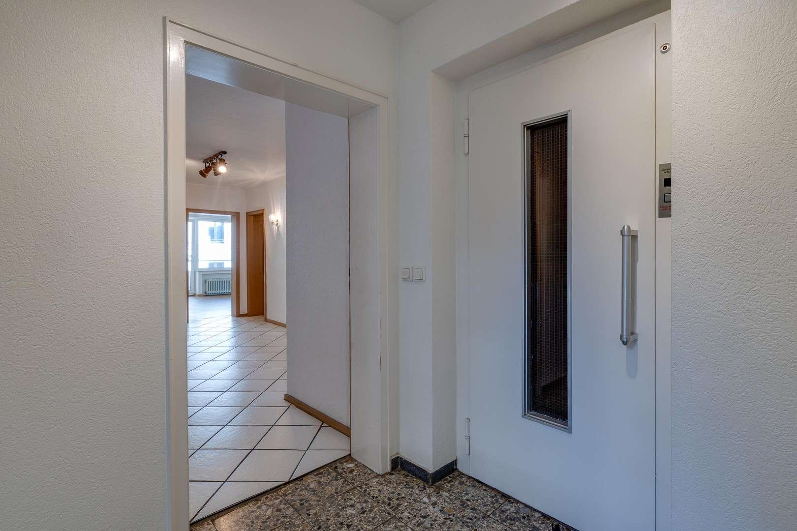 Thumbnail-Wohnung zum Kaufen in Düsseldorf 574.000,00 € 122 m²