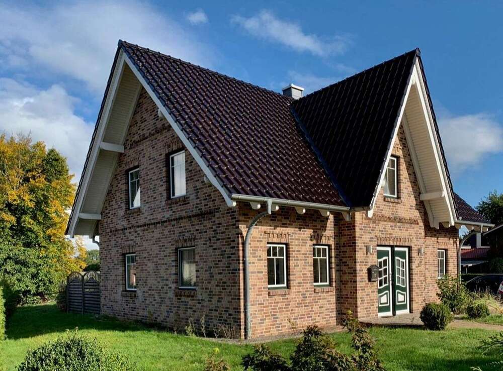 Thumbnail-Haus zum Mieten in Hasenkrug 1.950,00 € 145 m²