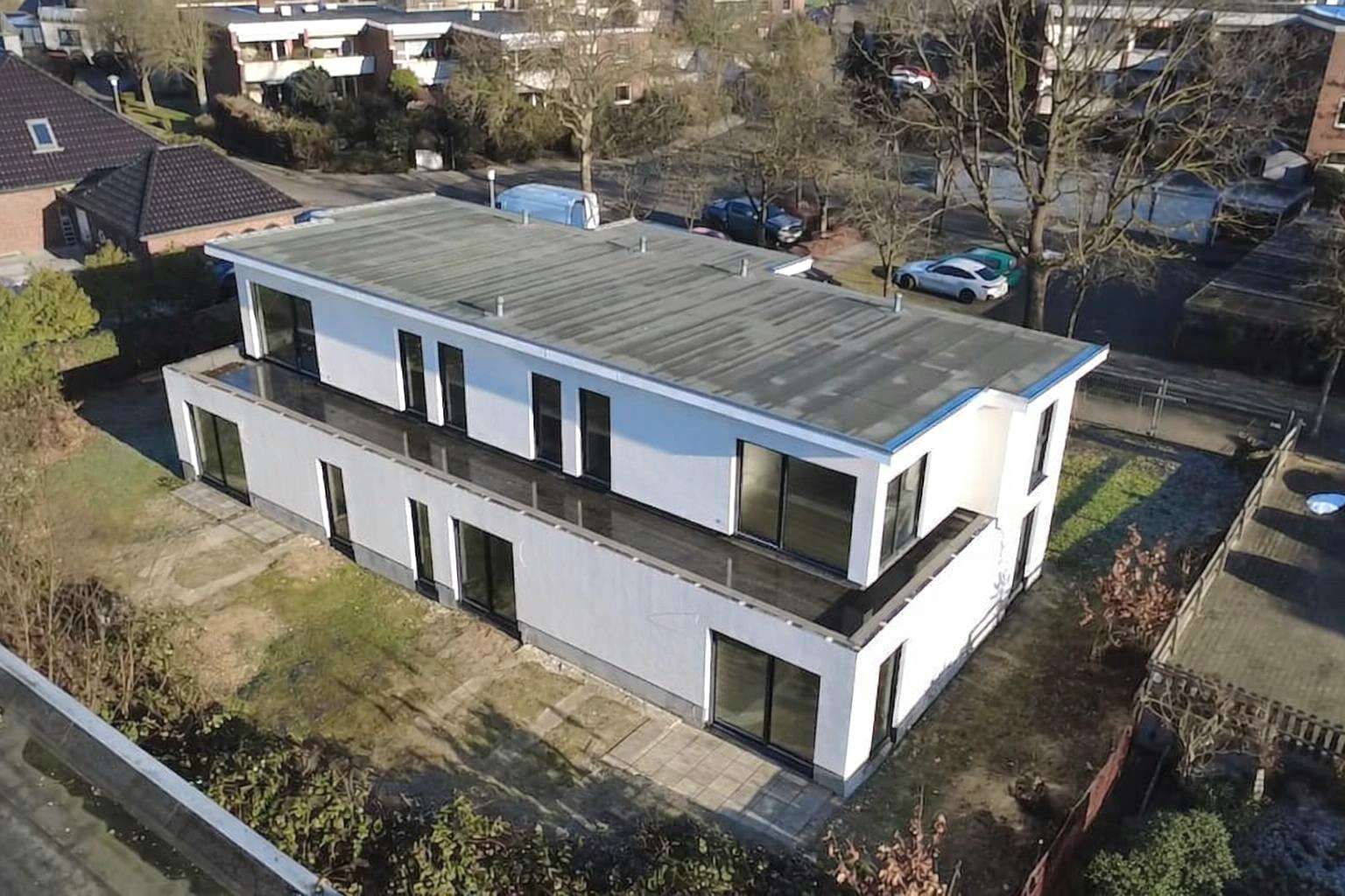 Thumbnail-Haus zum Kaufen in Uelzen 849.000,00 € 307.72 m²