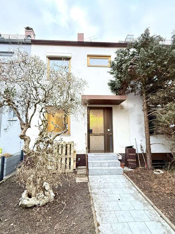 Thumbnail-Haus zum Mieten in Nürnberg 1.600,00 € 114 m²