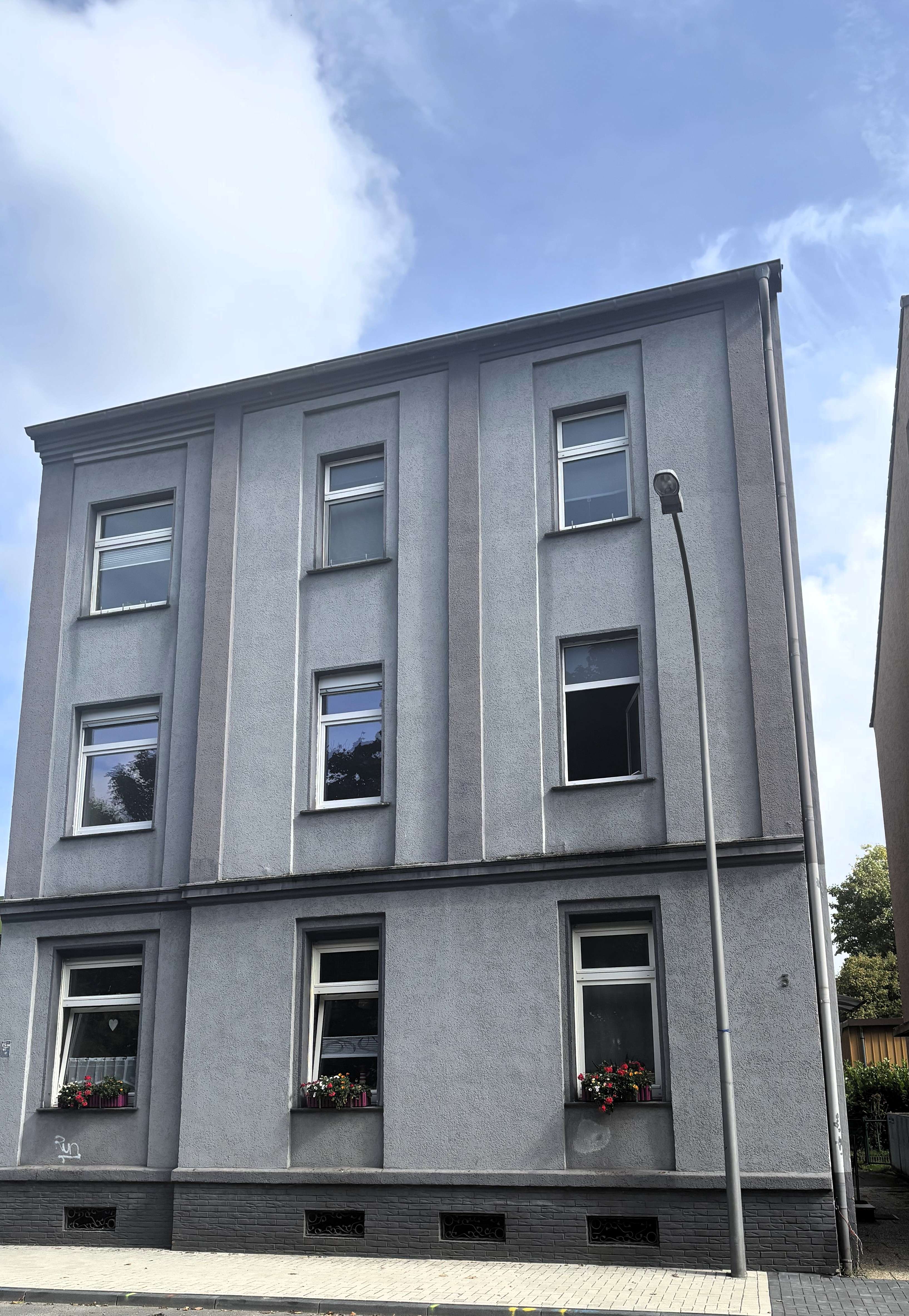 Thumbnail-Wohnung zum Kaufen in Bochum 163.000,00 € 96 m²