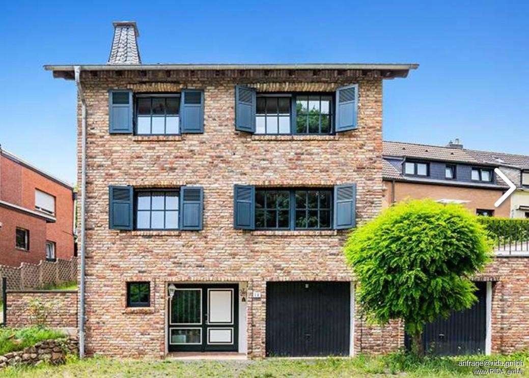 Thumbnail-Haus zum Kaufen in Frechen 1.400.000,00 € 243.44 m²