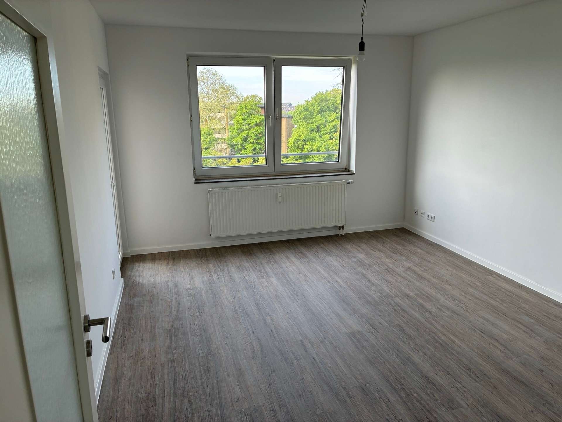 Thumbnail-Wohnung zum Mieten in Neuss 444,00 € 51.98 m²