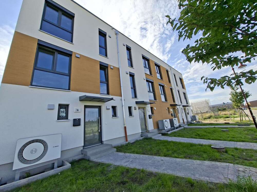 Thumbnail-Haus zum Mieten in Neuenhagen 2.180,00 € 133 m²