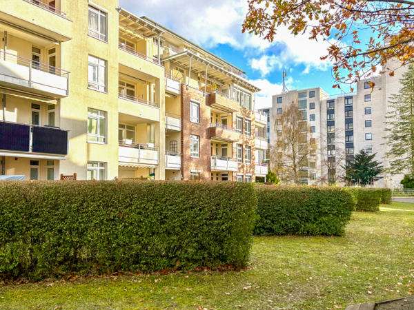 Thumbnail-Wohnung zum Kaufen in Lübeck 265.000,00 € 76.64 m²