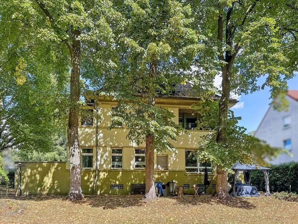 Thumbnail-Haus zum Kaufen in Essen 499.000,00 € 220 m²