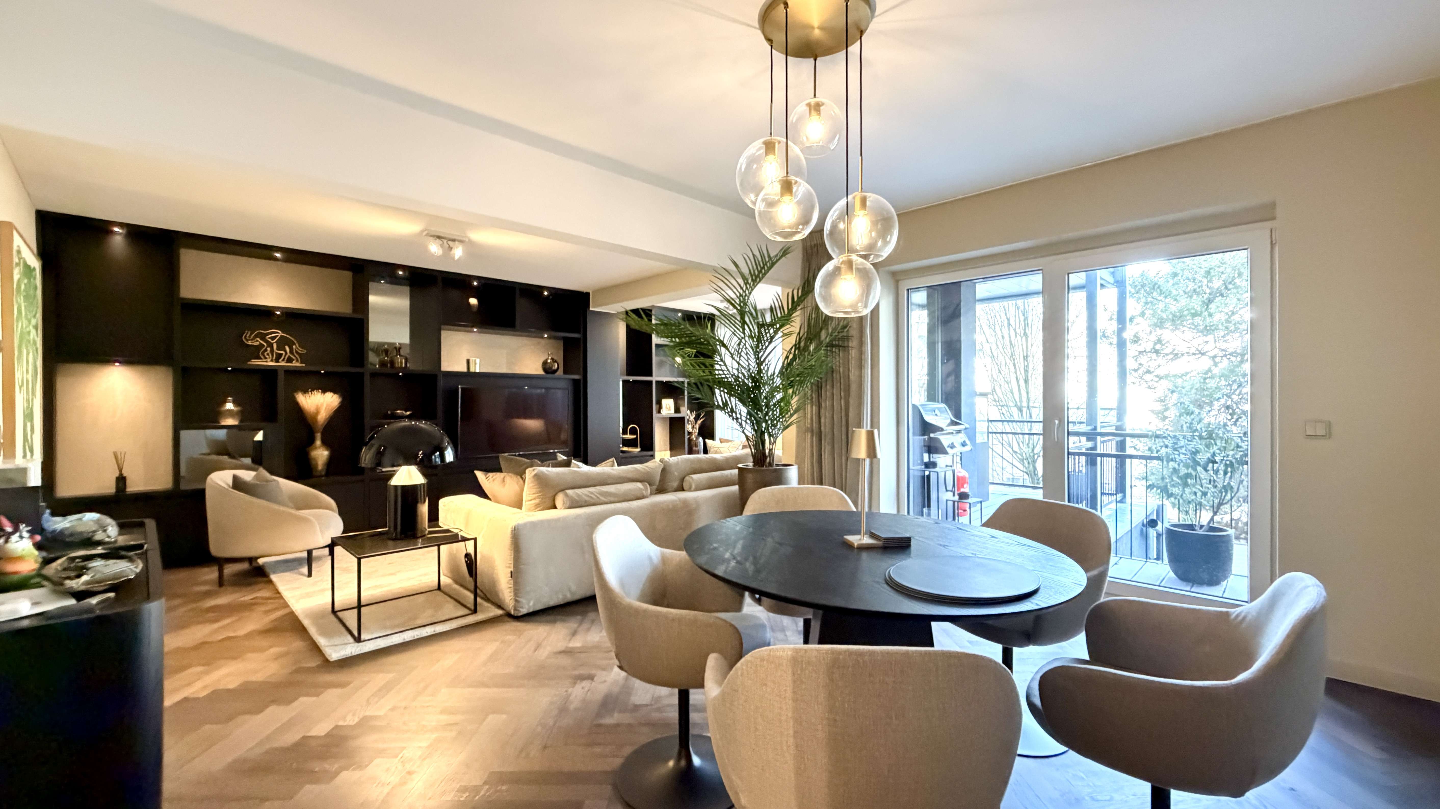 Thumbnail-Wohnung zum Kaufen in Düsseldorf 1.090.000,00 € 110 m²