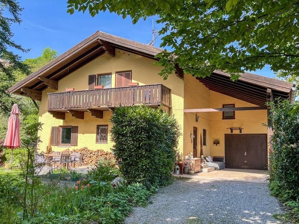 Thumbnail-Haus zum Kaufen in Brannenburg 1.100.000,00 € 148 m²