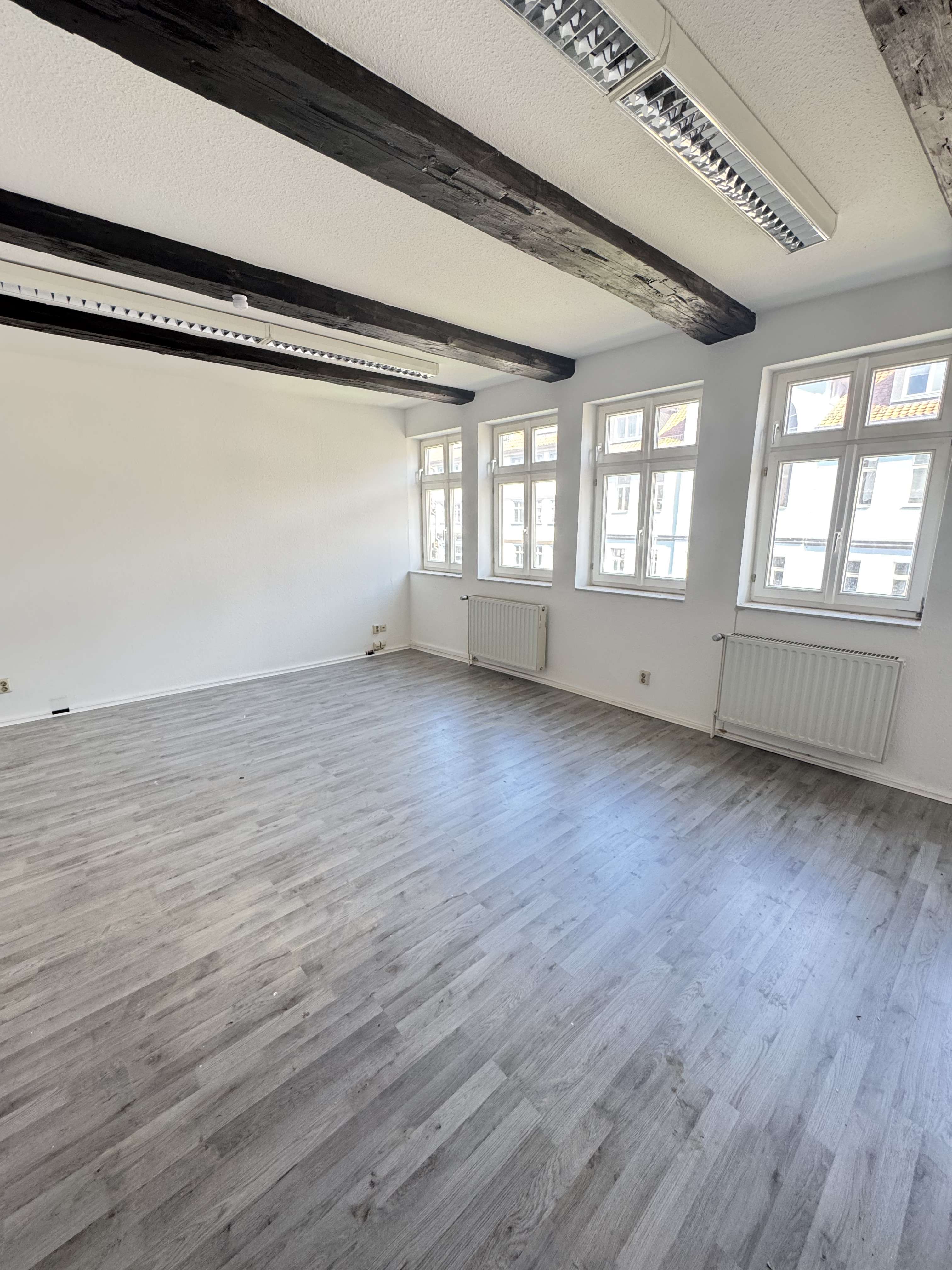 Thumbnail-Wohnung zum Mieten in Halberstadt 299,00 € 52 m²