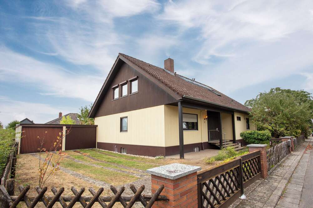 Thumbnail-Haus zum Kaufen in Dudenhofen 598.000,00 € 226 m²