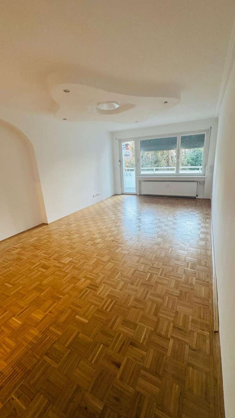Thumbnail-Wohnung zum Kaufen in Wiesbaden 365.000,00 € 89.5 m²