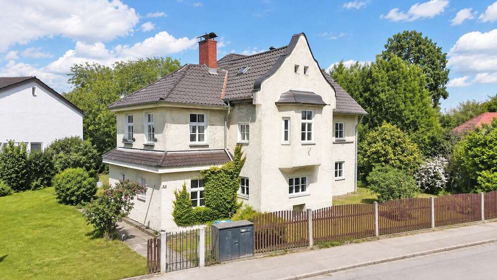 Thumbnail-Haus zum Kaufen in Landshut 995.000,00 € 230 m²