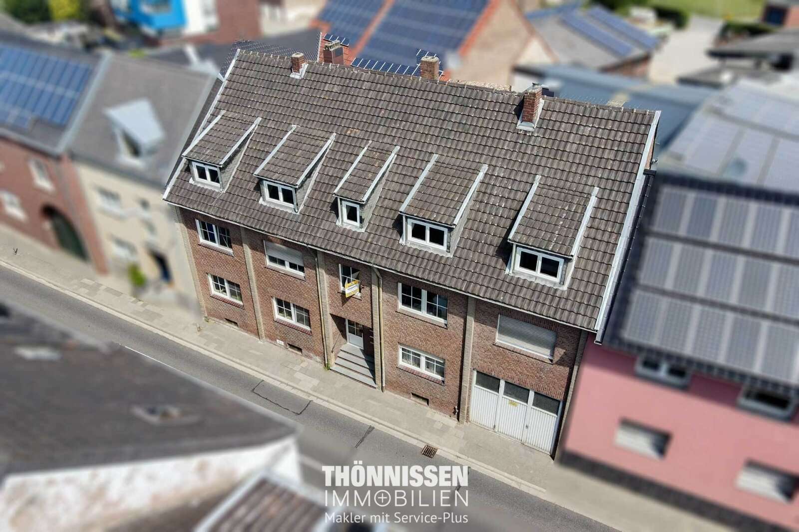 Thumbnail-Haus zum Kaufen in Heinsberg-Randerath 349.000,00 € 309 m²