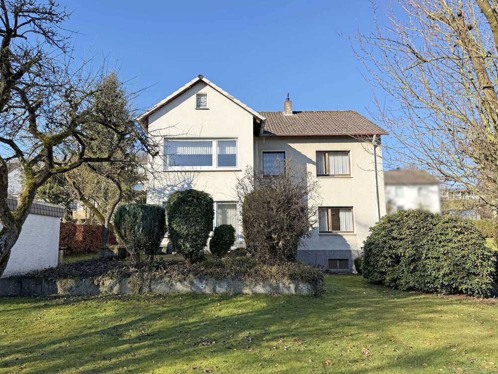 Thumbnail-Haus zum Kaufen in Sundern (Sauerland) 199.000,00 € 158 m²