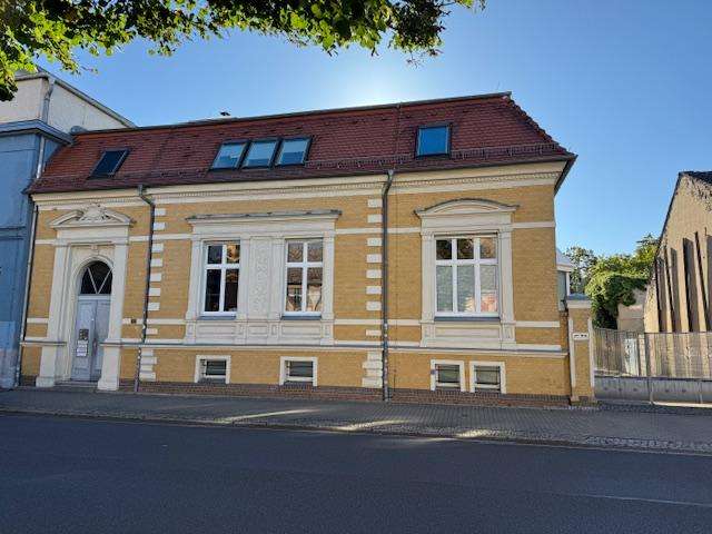 Thumbnail-Haus zum Kaufen in Luckenwalde 950.000,00 € 364 m²