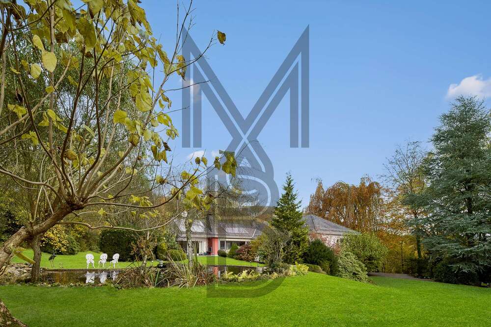 Thumbnail-Haus zum Kaufen in Hemer Ihmert 950.000,00 € 420 m²