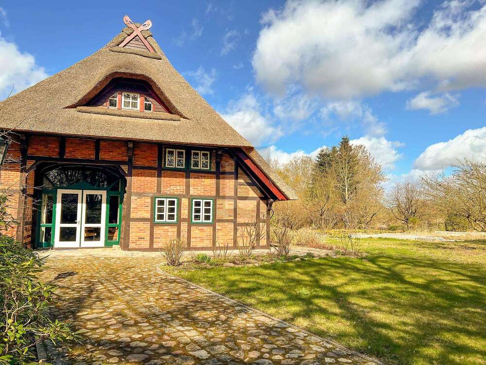 Thumbnail-Haus zum Kaufen in Utecht 1.900.000,00 € 360 m²