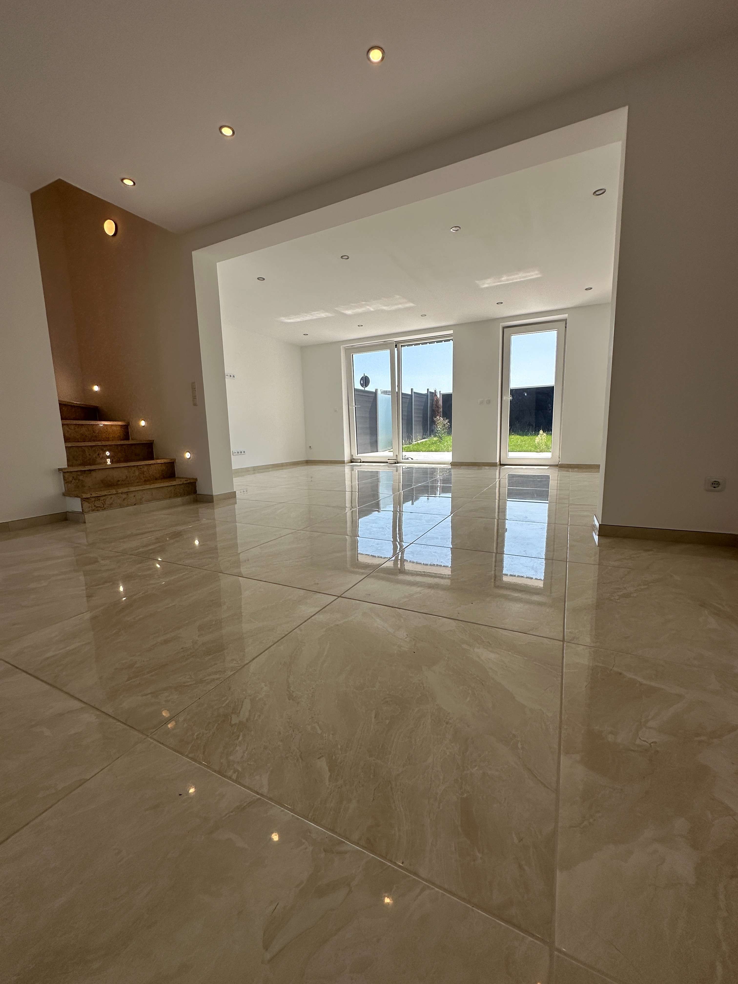 Thumbnail-Haus zum Kaufen in Lauingen 495.000,00 € 174.04 m²