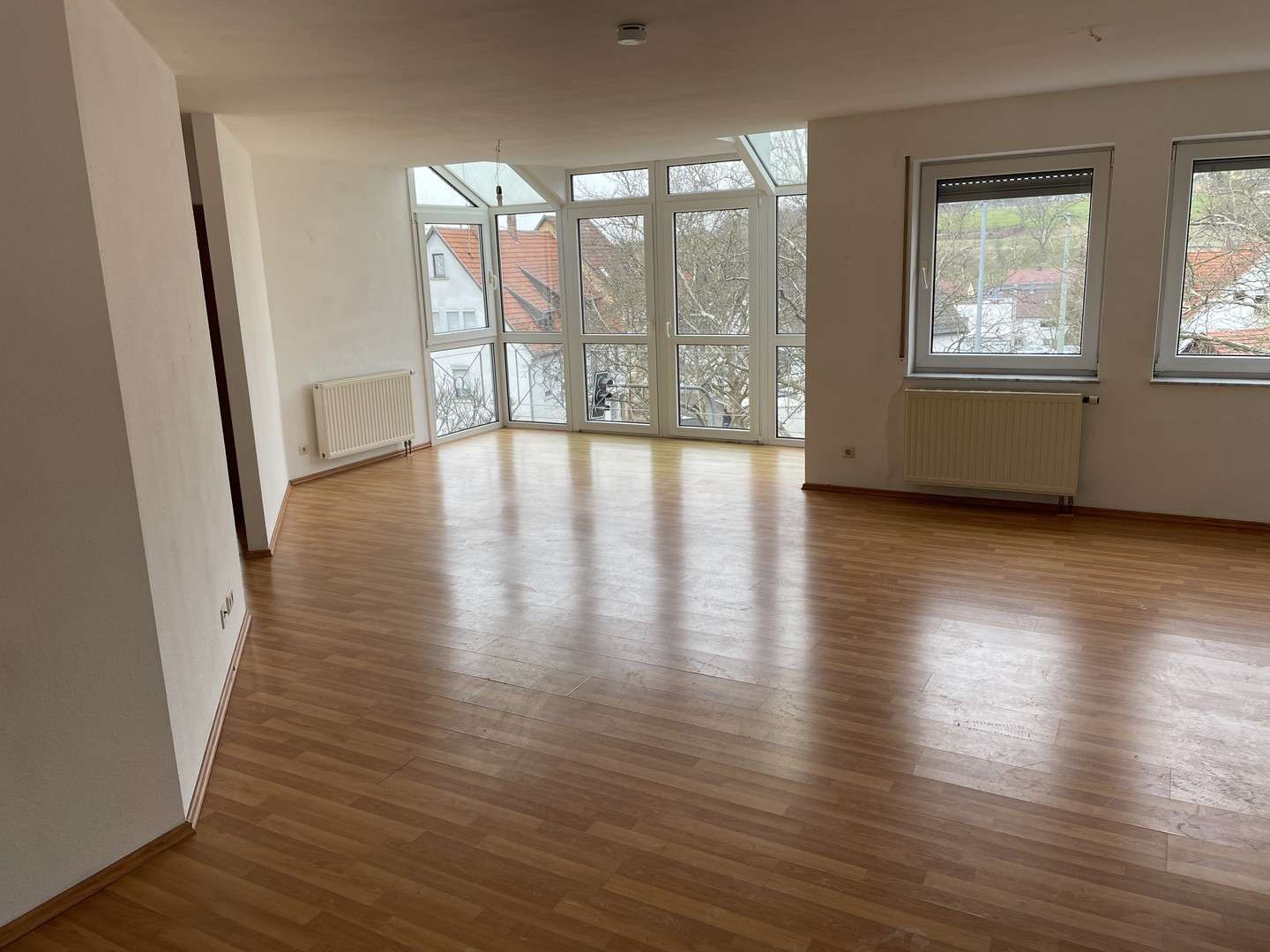 Thumbnail-Wohnung zum Mieten in Reutlingen Sondelfingen 1.200,00 € 87 m²