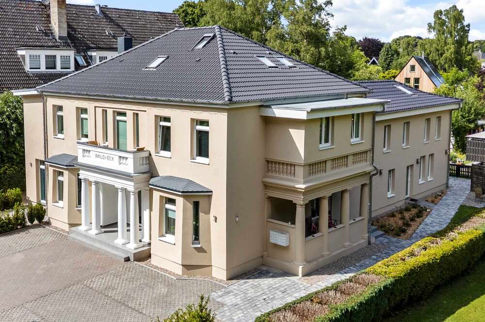 Thumbnail-Haus zum Kaufen in Bad Schwartau 1.598.000,00 € 604.74 m²